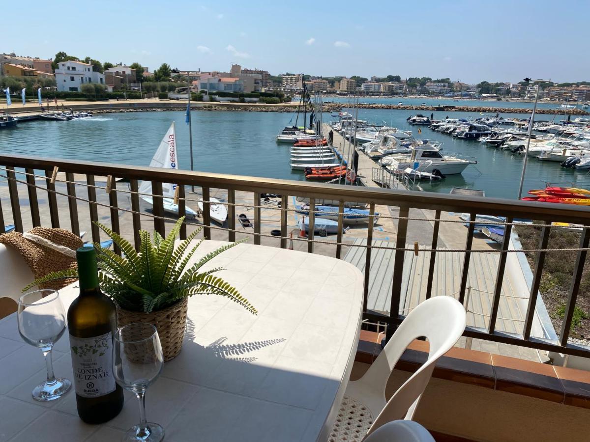 Precioso Apartamento En Primera Linea De Mar L' Escala Buitenkant foto