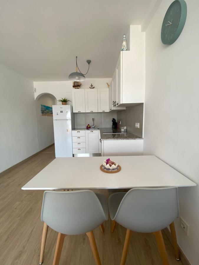 Precioso Apartamento En Primera Linea De Mar L' Escala Buitenkant foto