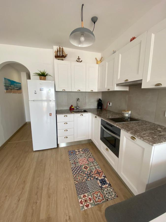 Precioso Apartamento En Primera Linea De Mar L' Escala Buitenkant foto